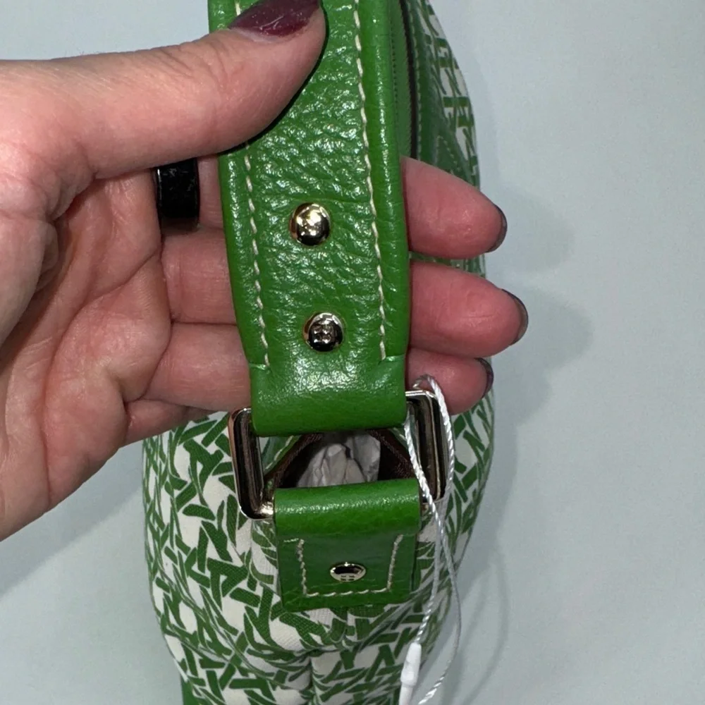 UEC Kate spade canvas & leather Green and White Patterned Women's Bag w/ duster
